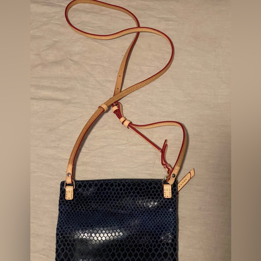 DOONEY & BOURKE - Picture 2 of 6